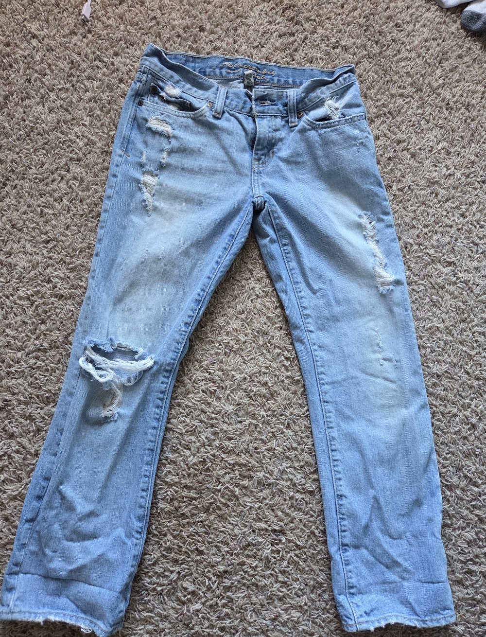 Light Blue Distressed Women's Jeans - Casual Straight Fit